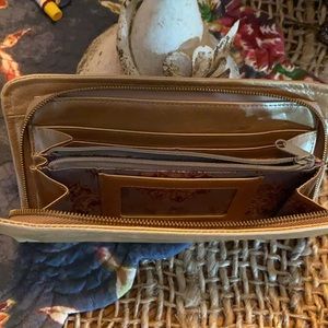 Good condition Hobo wallet